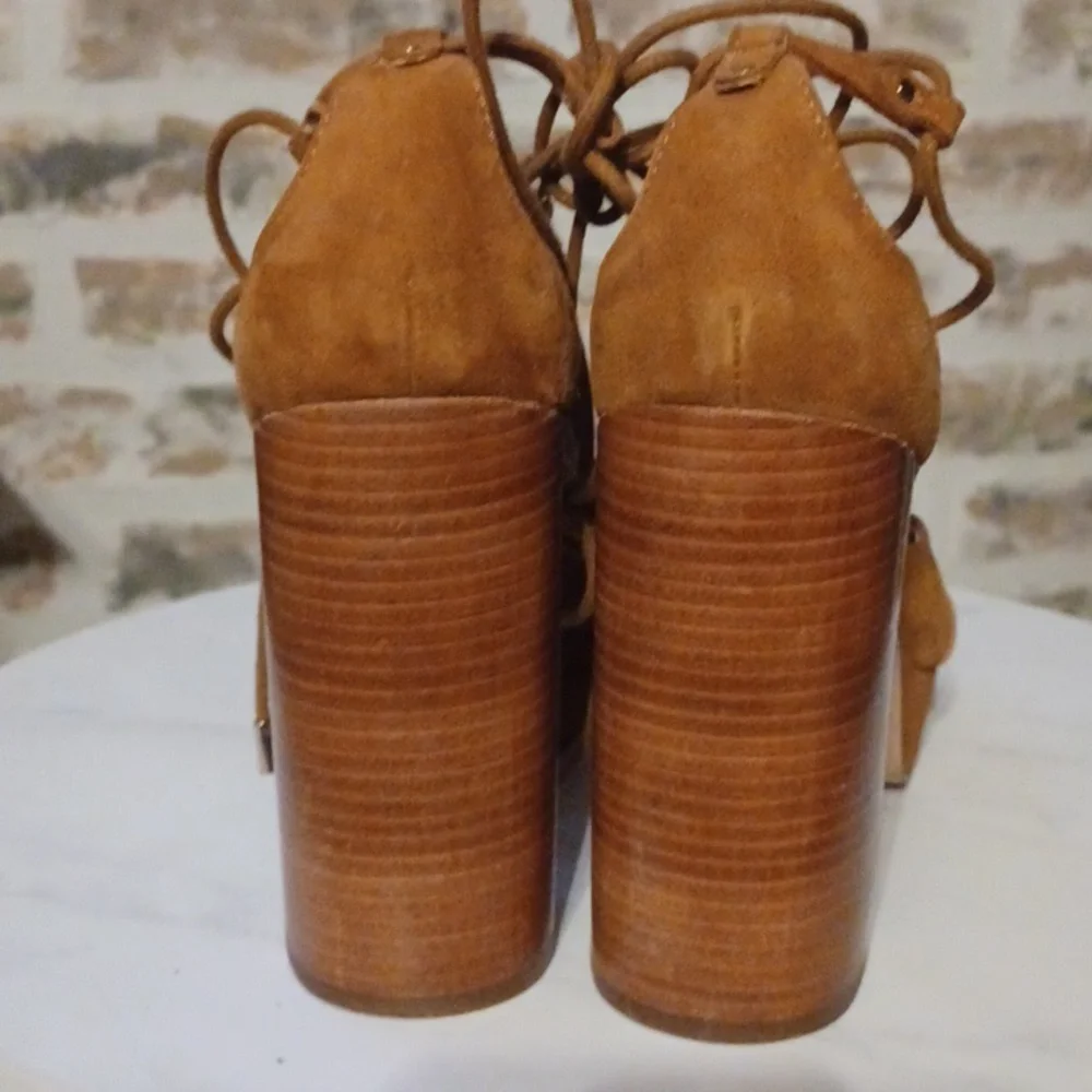 ALDO Platform/HEELS